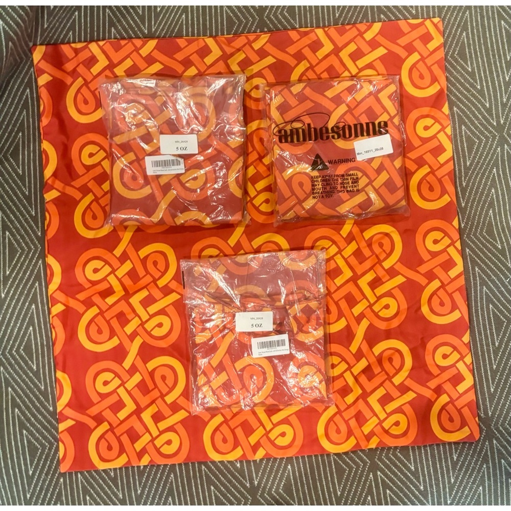 NWT Set of 4 Celtic Pillow Shams 28x28